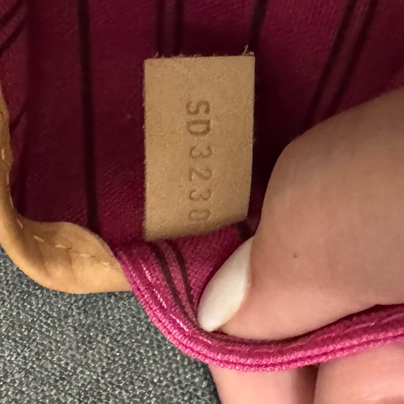 Louis Vuitton Neverfull GM/ Pink - Picture 16 of 16